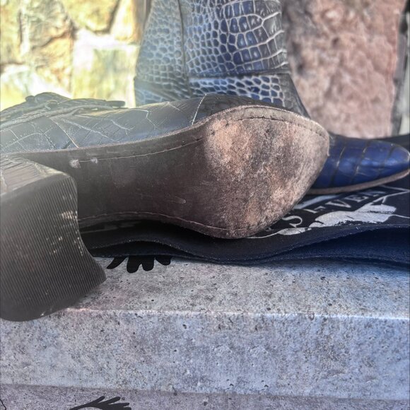 Freebird Joey - Picture 2 of 5